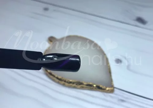 Tiger eye covering gel polish 5ml #856 Purple