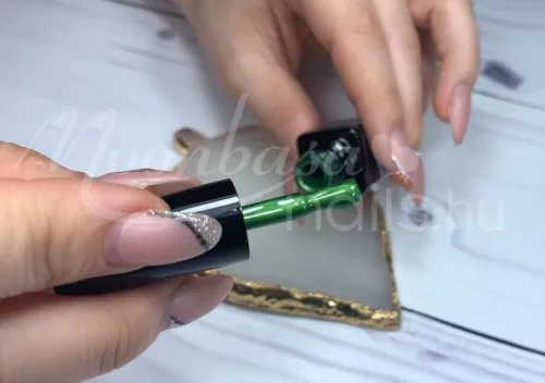 Tiger eye gel polish 5ml #813 Amber green