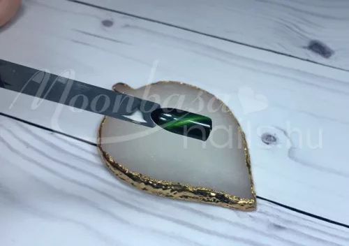 Tiger eye gel polish 5ml #813 Amber green