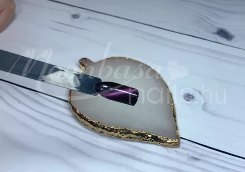 Tiger eye gel polish 5ml #815 Dark vivid purple