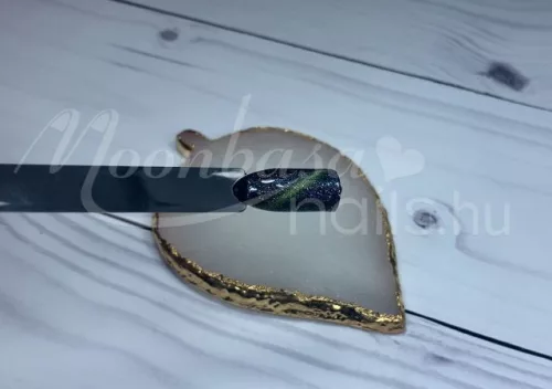 Tiger eye gel polish 5ml #843 Sparkling velvet blue