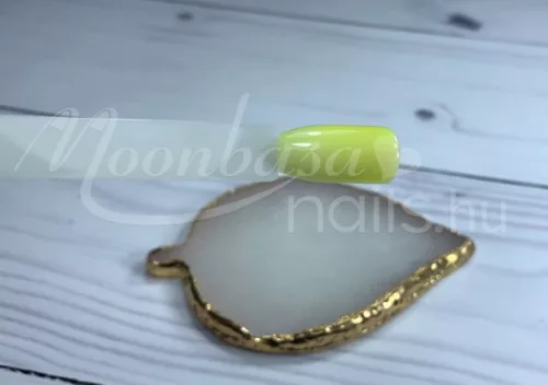 Solar effect gel polish 5ml #433 Sun yellow