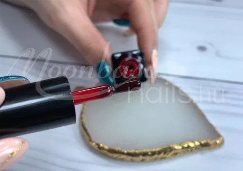 Amber glass gel polish 5ml #465 Rubellite