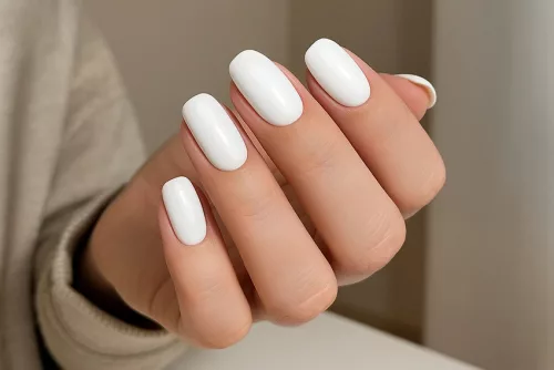 Phosphorescent gel polish 5ml #649 Snow white